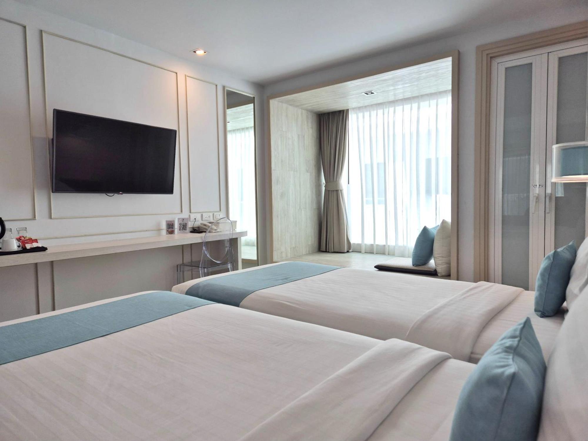 Patong The Bloc Hotel Phuket - Sha Extra Plus מראה חיצוני תמונה