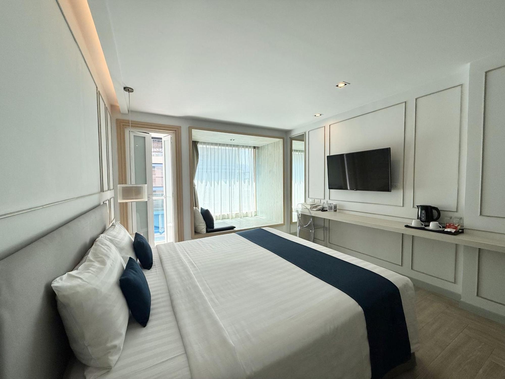 Patong The Bloc Hotel Phuket - Sha Extra Plus מראה חיצוני תמונה