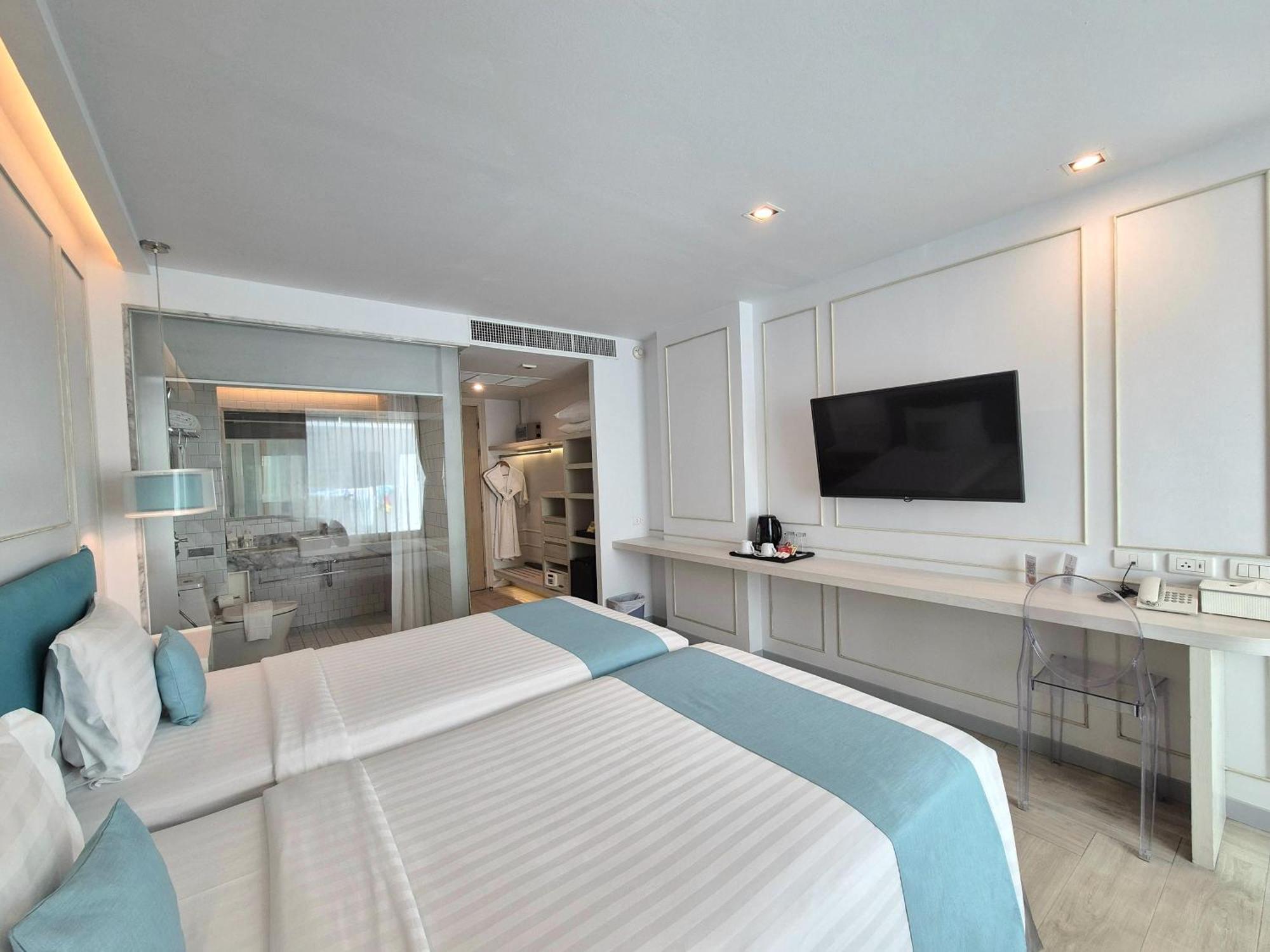 Patong The Bloc Hotel Phuket - Sha Extra Plus מראה חיצוני תמונה